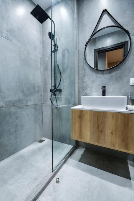 Ophelia Luxurious Suite #Tifhelexpo Tesalónica Exterior foto